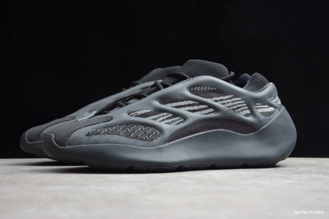Boost V3 H67799 Black Yeezy Adidas 700 0708